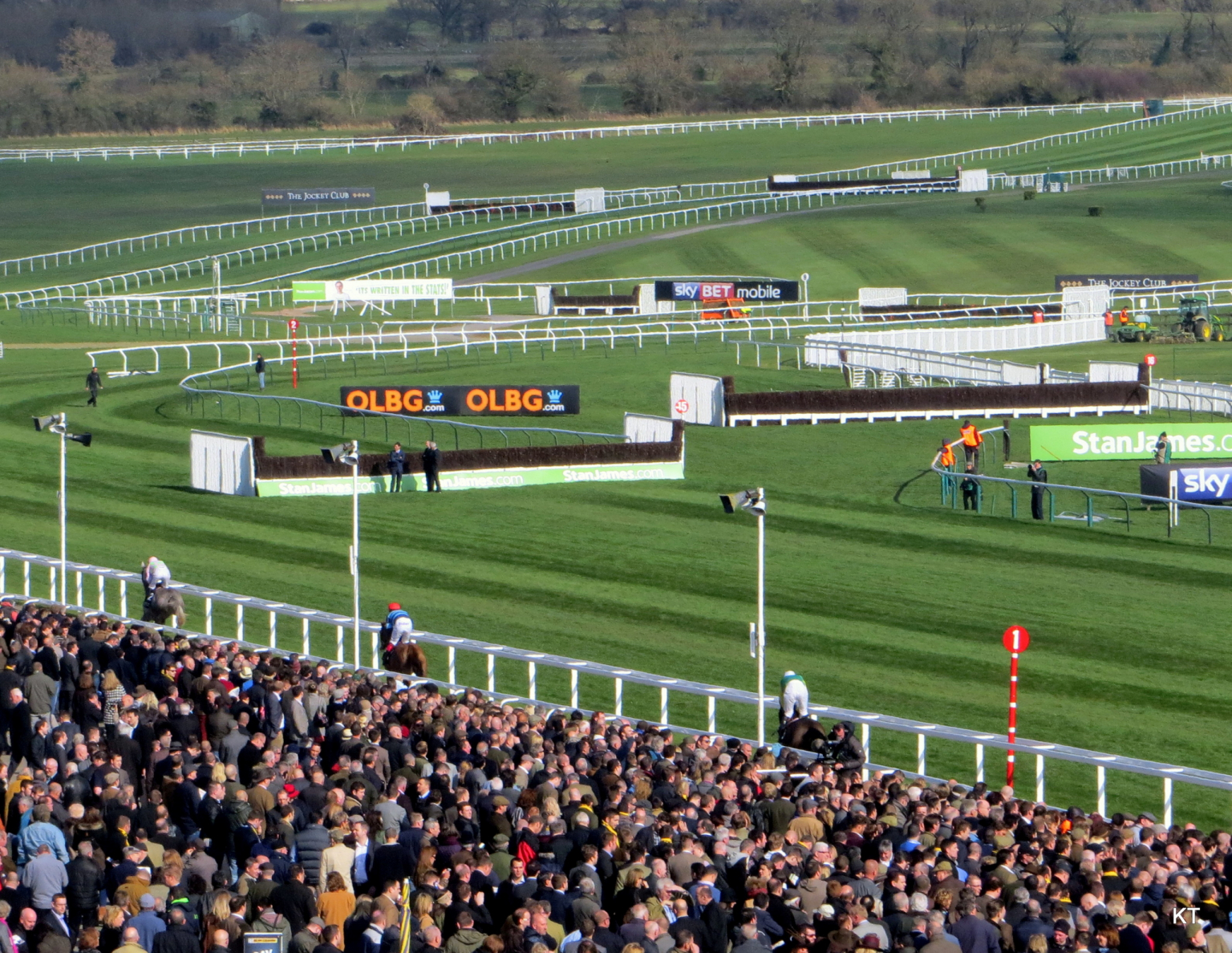 Cheltenham Racing Returns After Major Track Repairs