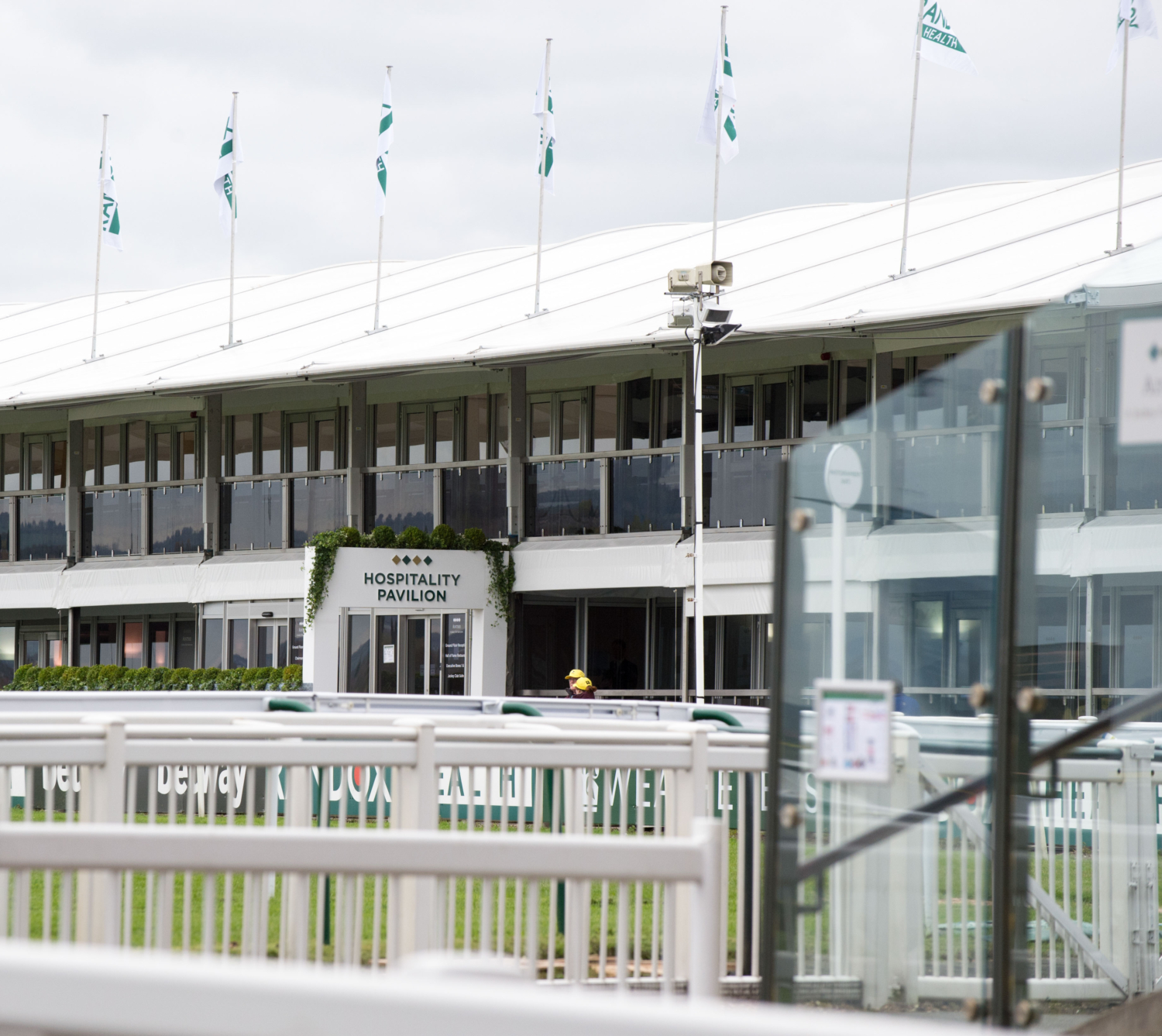 How To Book Randox Grand National Tickets Eventmasters