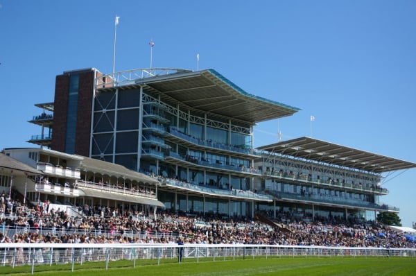 York Dante Festival 2025, York Racecourse - Voltigeur Restaurant Hospitality - Knavesmire Stand - Horse Racing