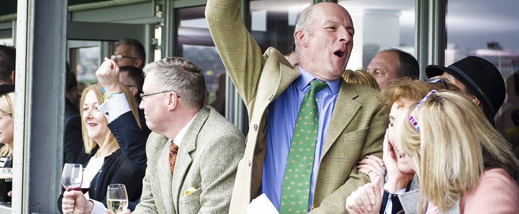 Cheltenham November Meeting 2025 - Cheltenham Racecourse - Private Grandstand Box Hospitality - Horse racing Cheltenham November Meeting 2025 - Cheltenham Racecourse - Private Grandstand Box Hospitality - Horse racing