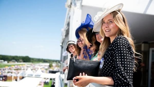 Royal Ascot Gallery Restaurant Hospitality