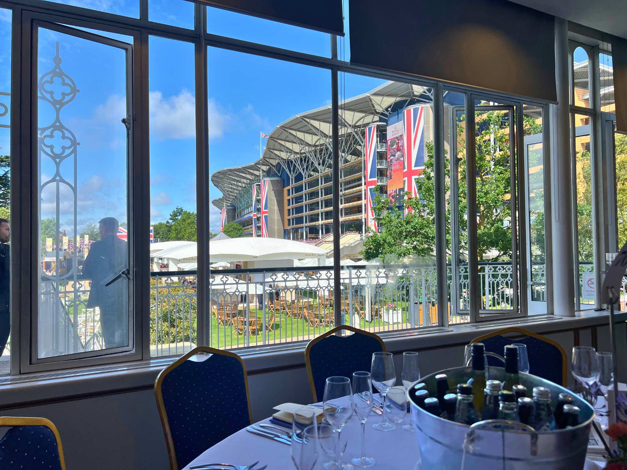 QIPCO CHAMPIONS DAY PAVILION RESTAURANT WINDOW VIEW