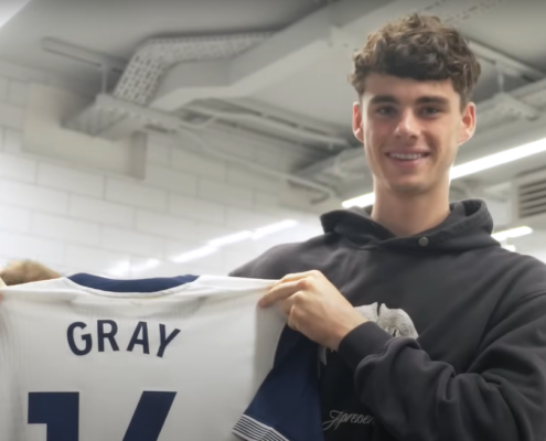 Archie Gray signs for Spurs