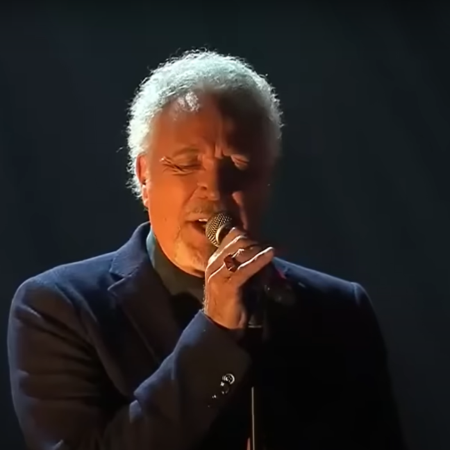 Tom Jones Newmarket Nights 2025